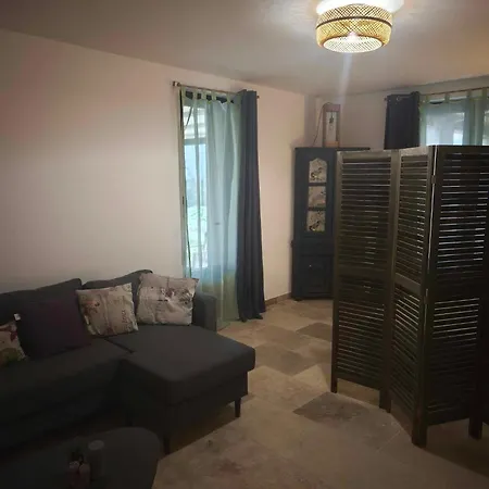 Casa Di Mela Порто-Веккьо