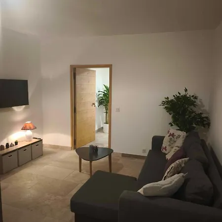 Casa Di Mela לינה וארוחת בוקר 3*